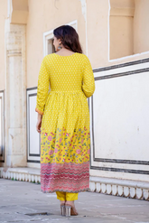 Ethnic Motifs Printed Sequinned Detailed Maxi Ethnic Dress With Dupatta